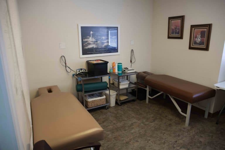 Office Tour Chiropractor Serving Farmington NM Life Quality